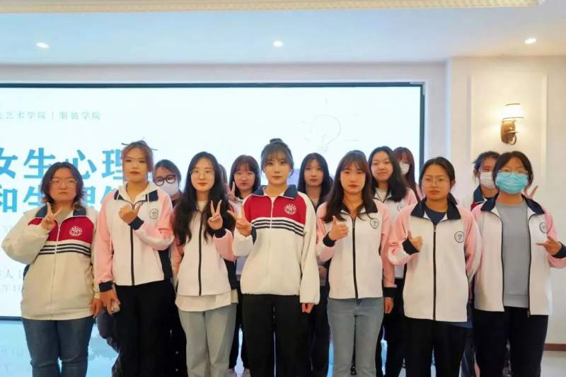 1712996050752398.jpg 640.jpg