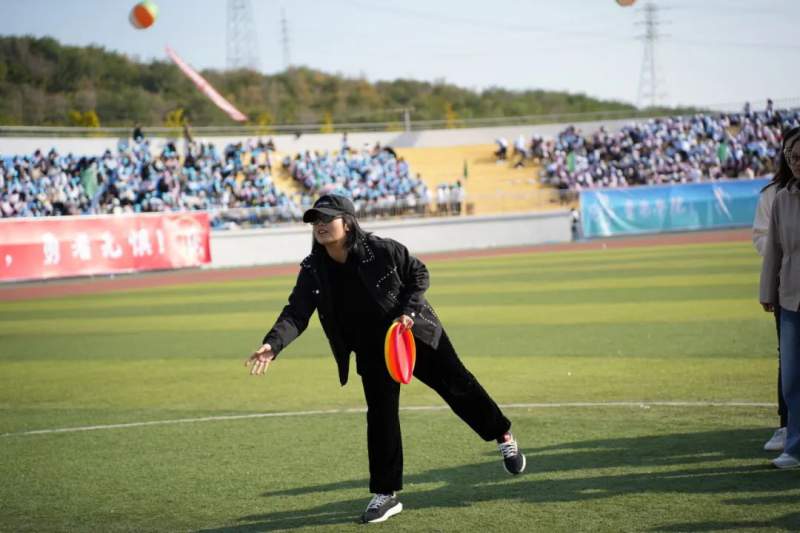 1713000202191234.jpg 640.jpg