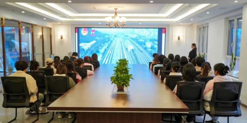 1713000891661652.jpg 640.jpg