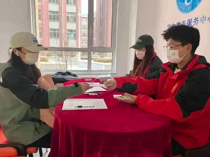 1713065388371968.png image.png