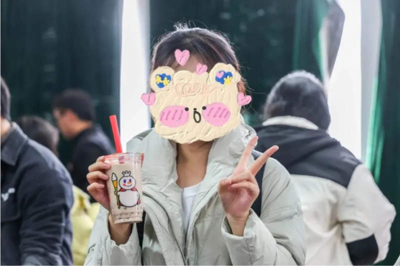 1713092381421268.png image.png