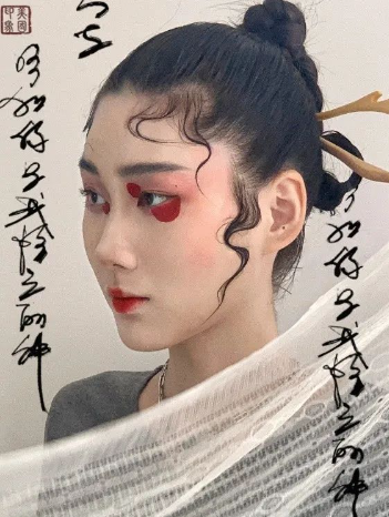 1713166825932546.png image.png